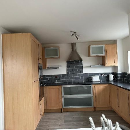 2 Bed Modern Apartment Swansea Exteriér fotografie