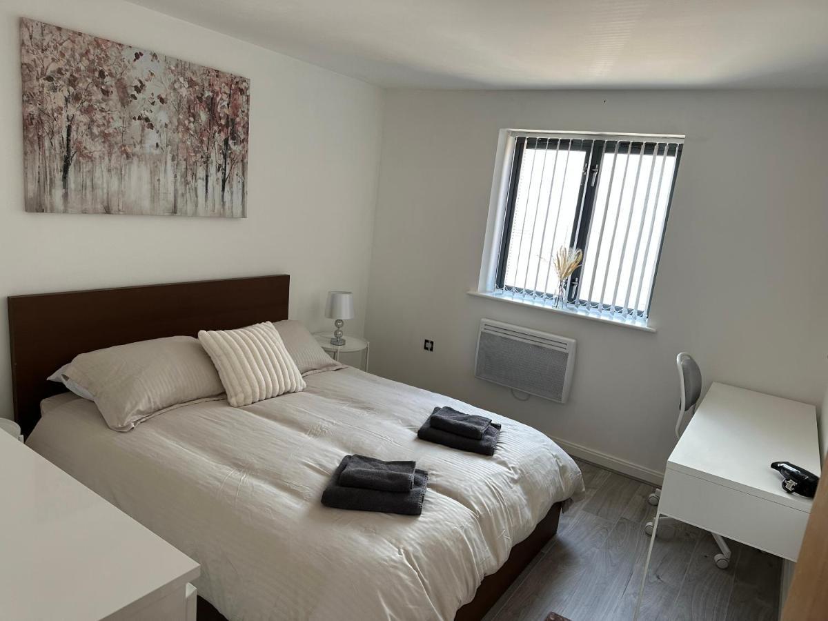 2 Bed Modern Apartment Swansea Exteriér fotografie